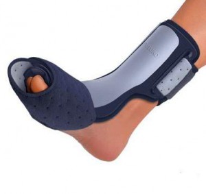 Don't Delay Relief – Get the FUTURO Night Splint for Plantar Fasciitis Pain  - Eliminate Heel Pain